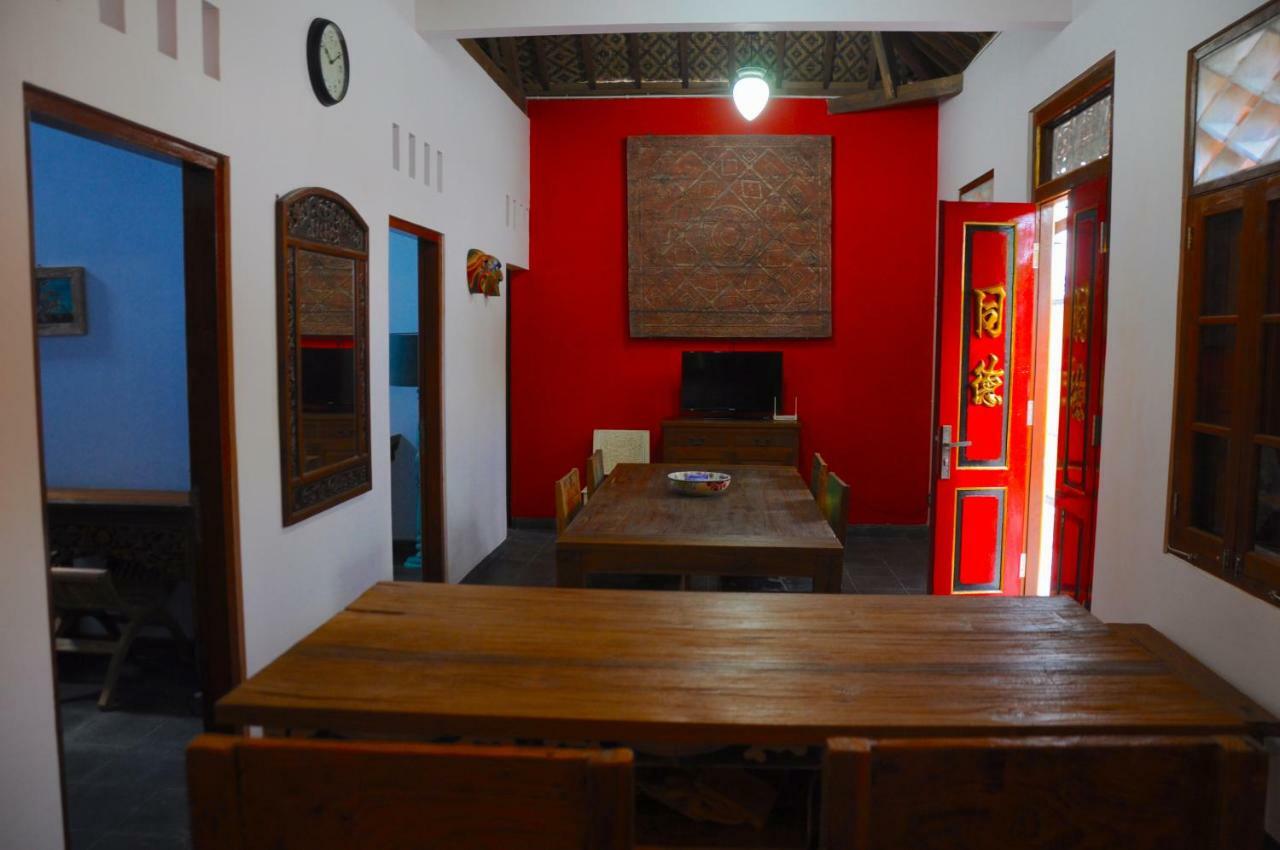Villa Buddha Malioboro Yogyakarta Exterior photo