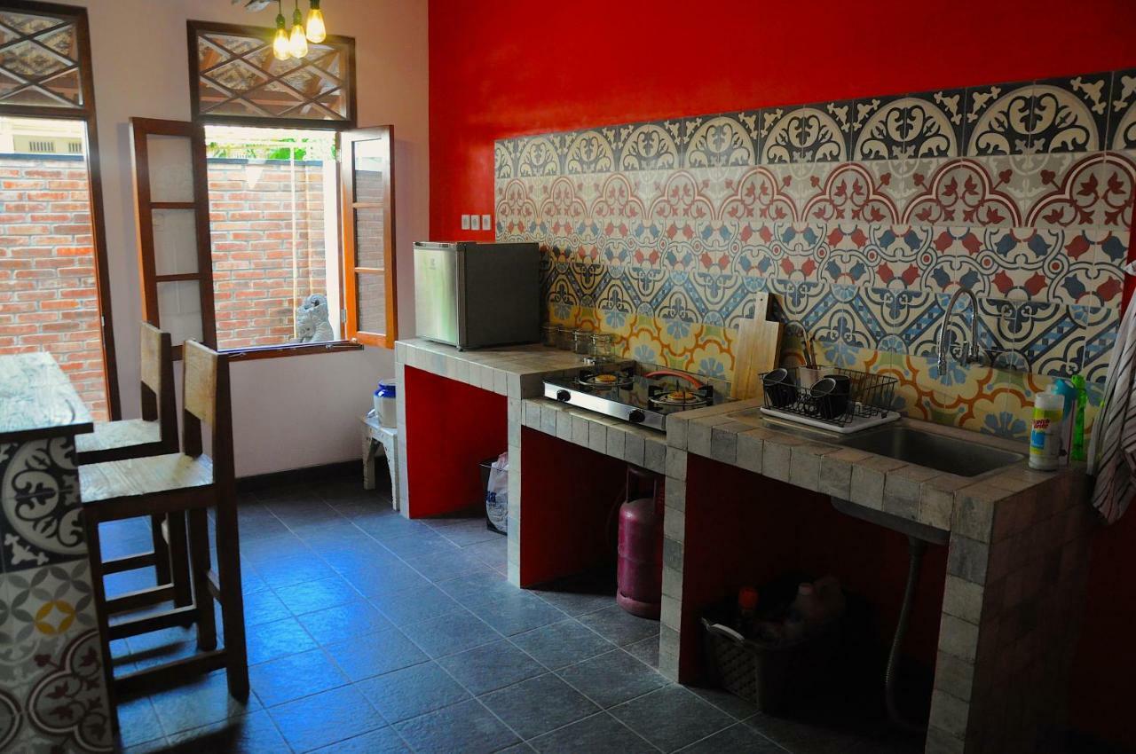Villa Buddha Malioboro Yogyakarta Exterior photo