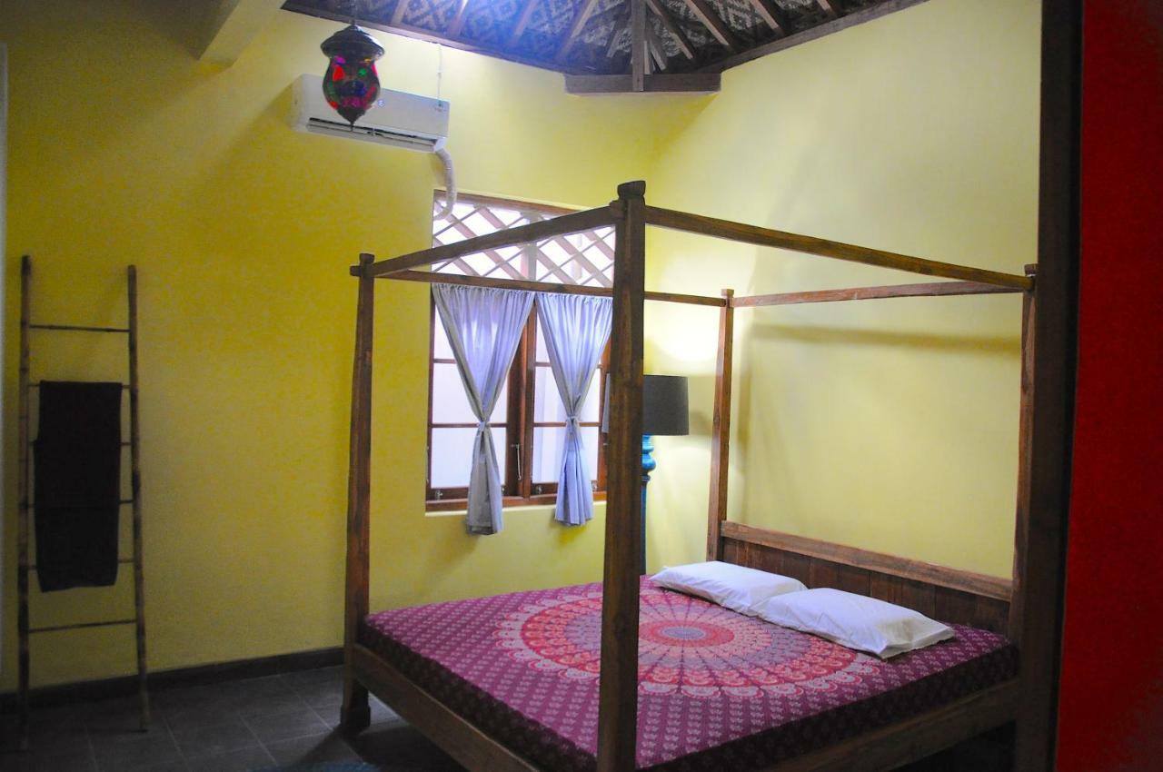 Villa Buddha Malioboro Yogyakarta Exterior photo